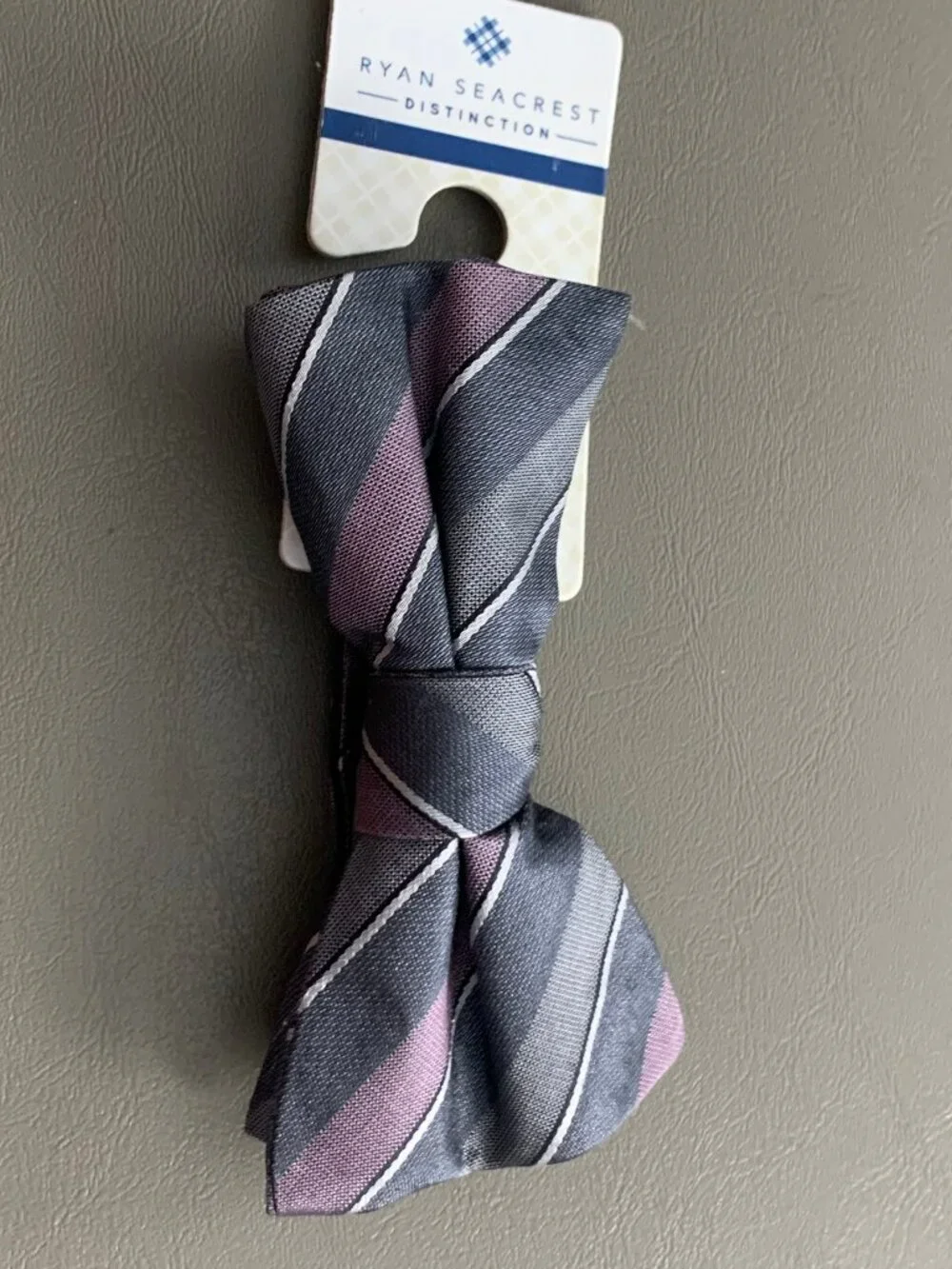 Ryan Seacrest Distinction Mens Pre-Tied Striped Bow-Tie, Charcoal Pink, One Size